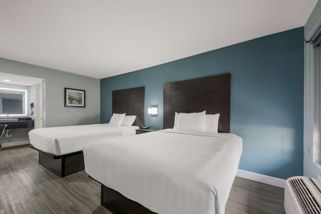 San Antonio Riverwalk Room photo